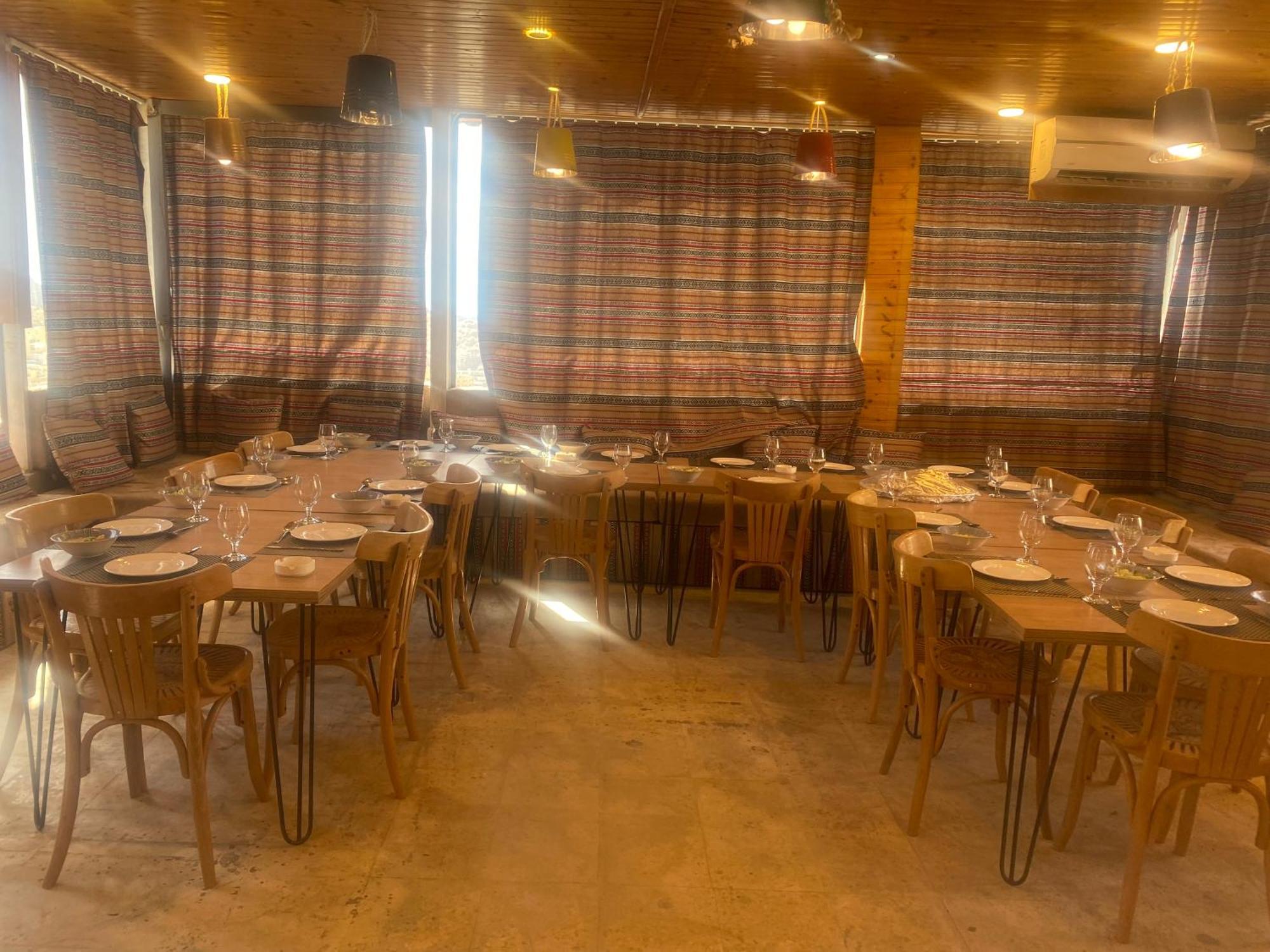 Raqeem Hotel Вади Муса Экстерьер фото